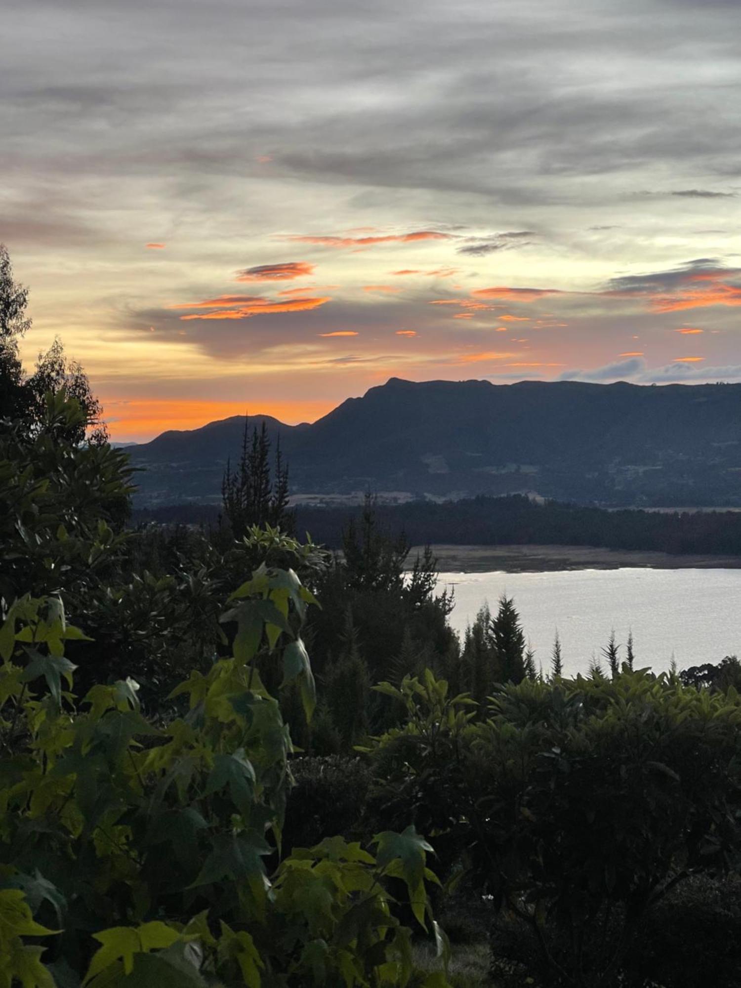 Mirador Valeisa Hotell Guatavita Exteriör bild